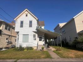 featured image of 126 3rd St