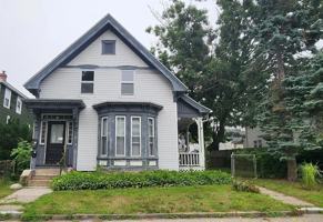 featured image of 96 Prospect St #1F