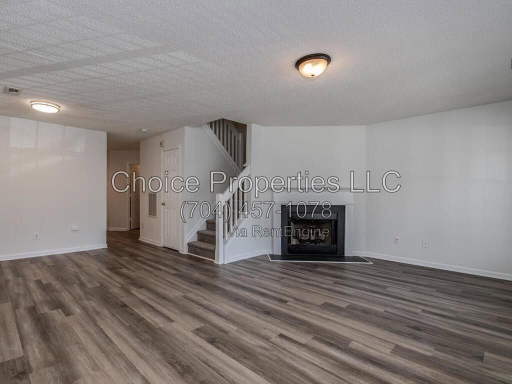 12807 Spirit Bound Way - Photo 4 of 26