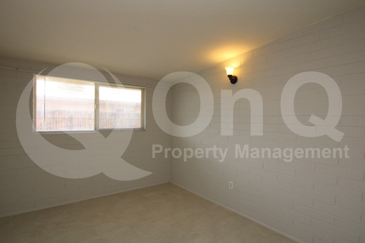 3207 N 67th Pl #A - Photo 4 of 8