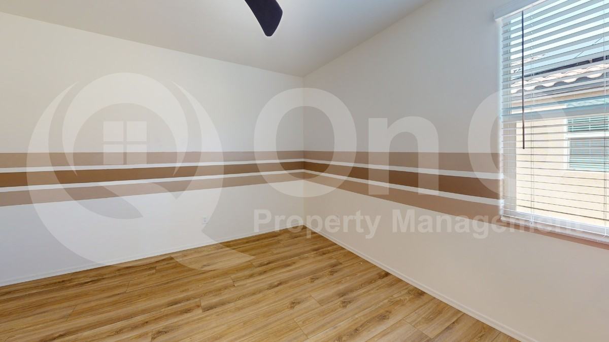 8840 E Raven Hill Way - Photo 6 of 25