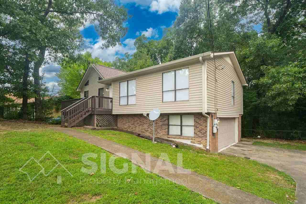 3037 Apple Valley Ln - Photo 3 of 31
