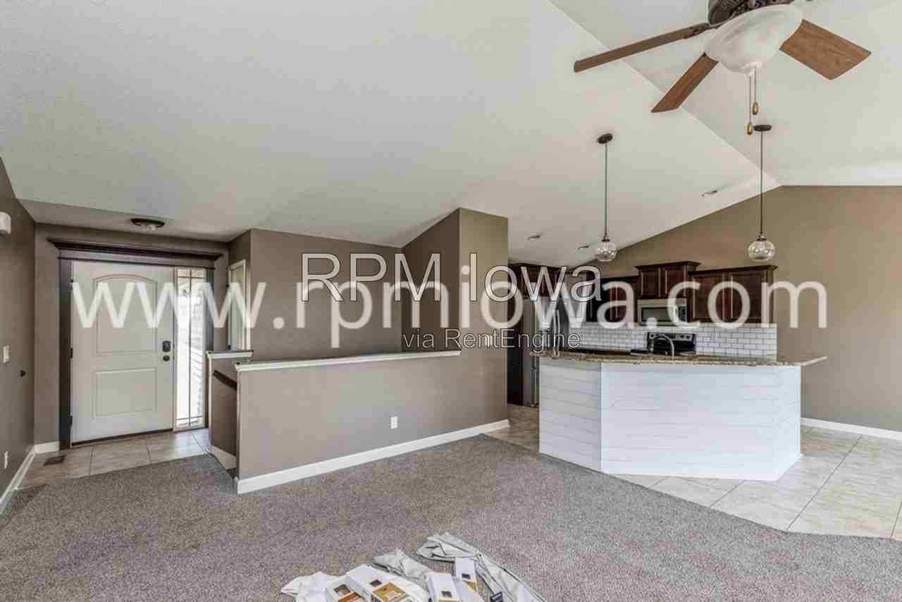 3709 Nw Kline St - Photo 3 of 18