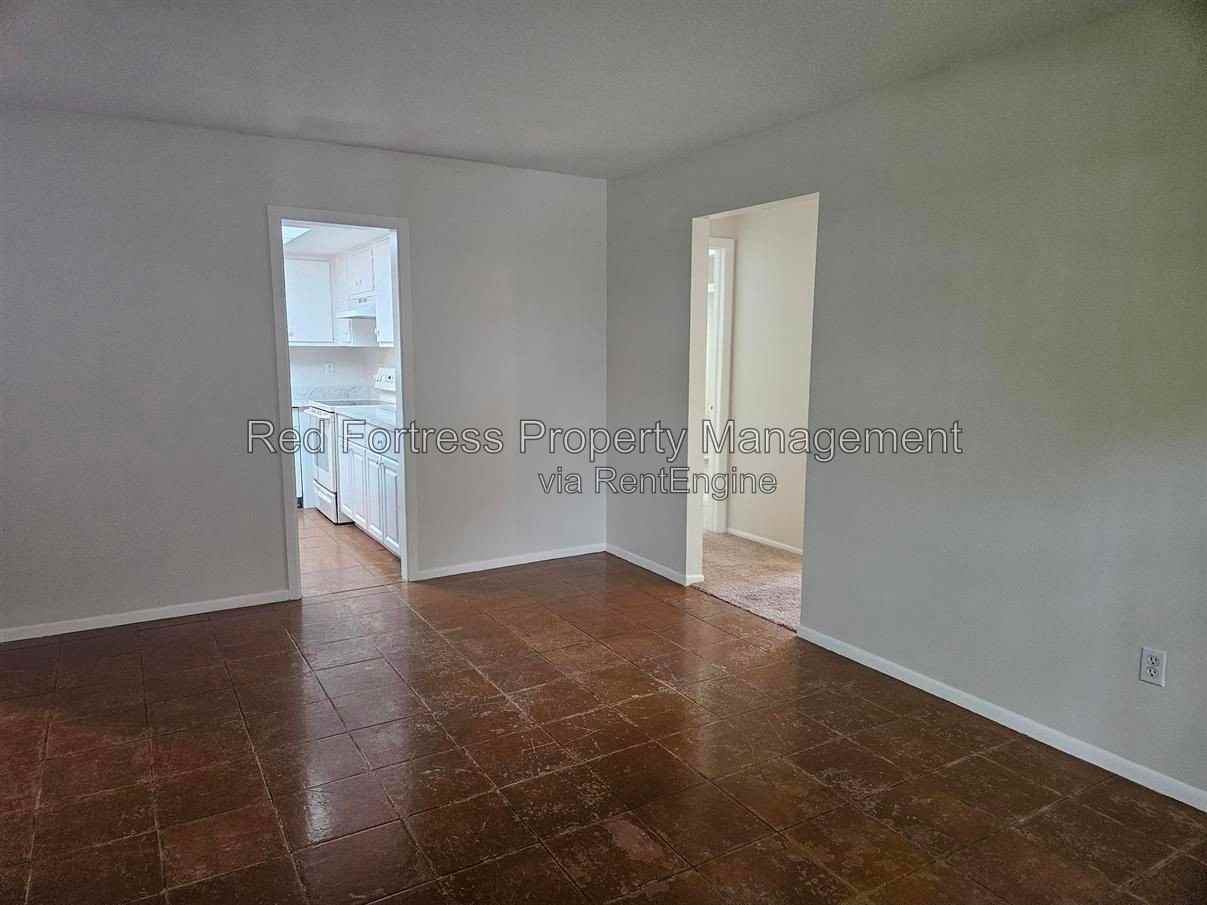 11 Se 20th Ct - Photo 5 of 11
