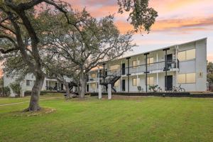 featured image of 2201 W William Cannon Dr