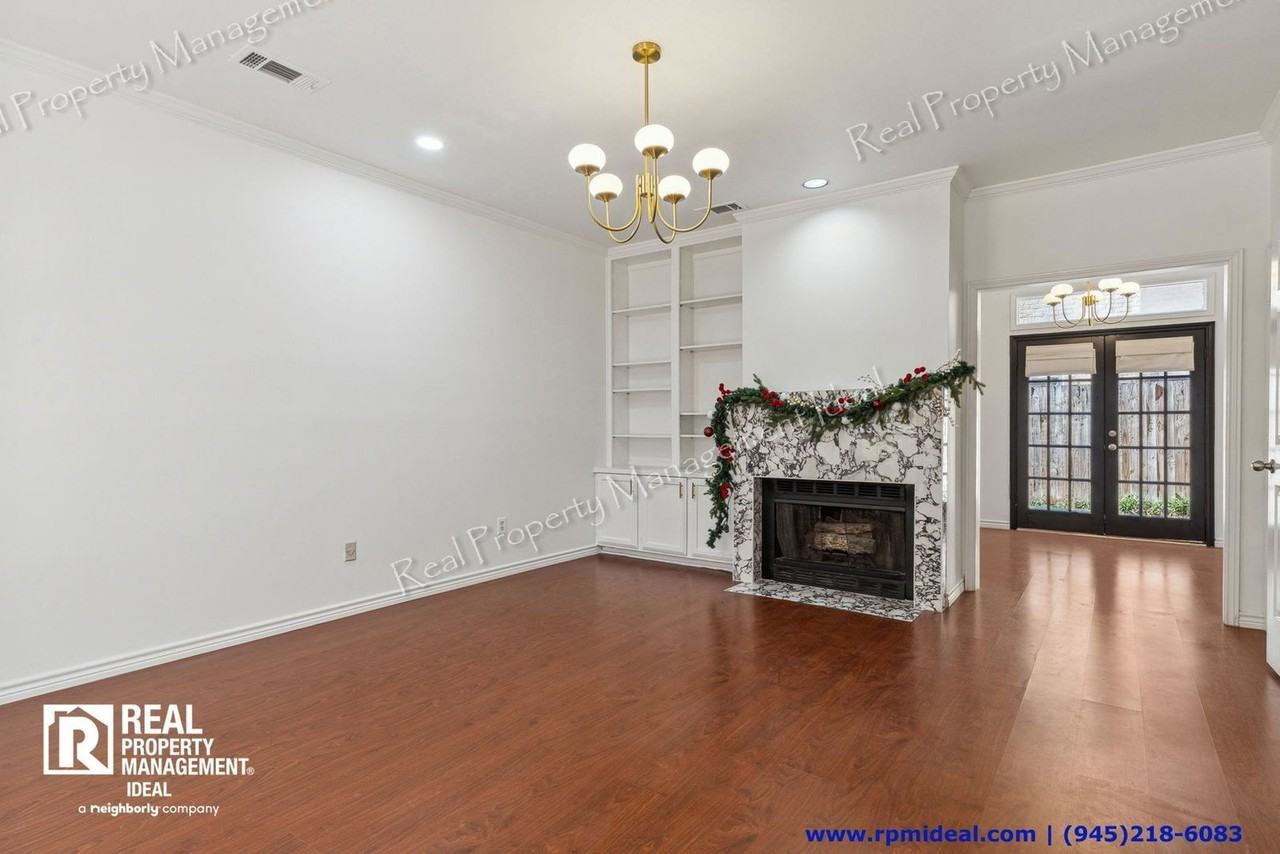4111 Herschel Ave #2 - Photo 5 of 33