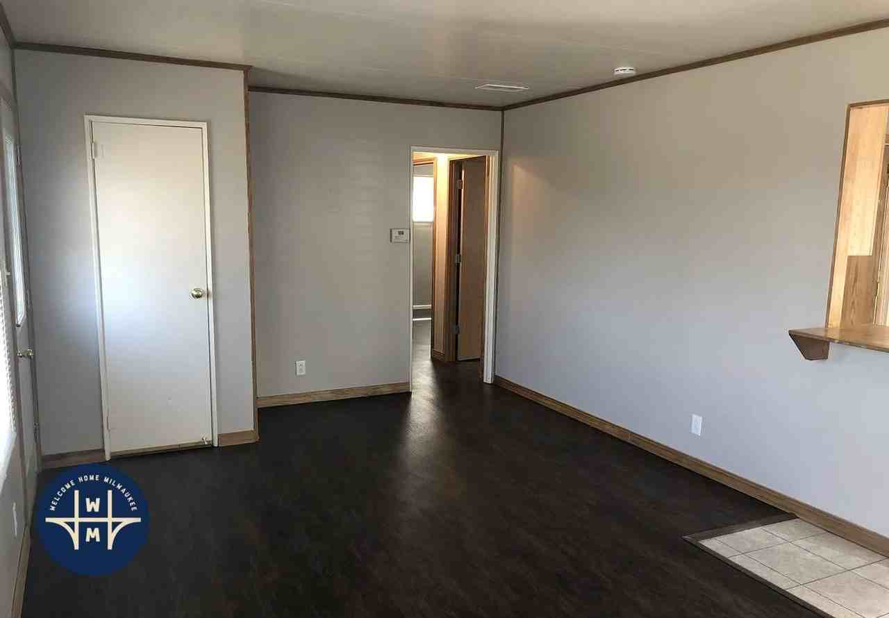 1435 N 47th St - Photo 5 of 7