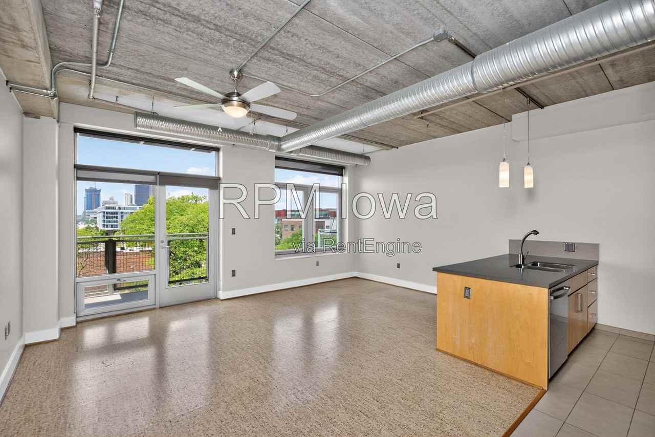 309 E 5th St #404 - Photo 3 of 28