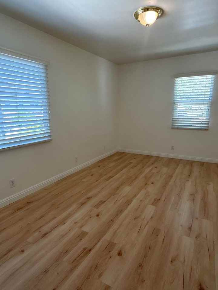 77 S Sierra Madre Blvd #16 - Photo 7 of 14