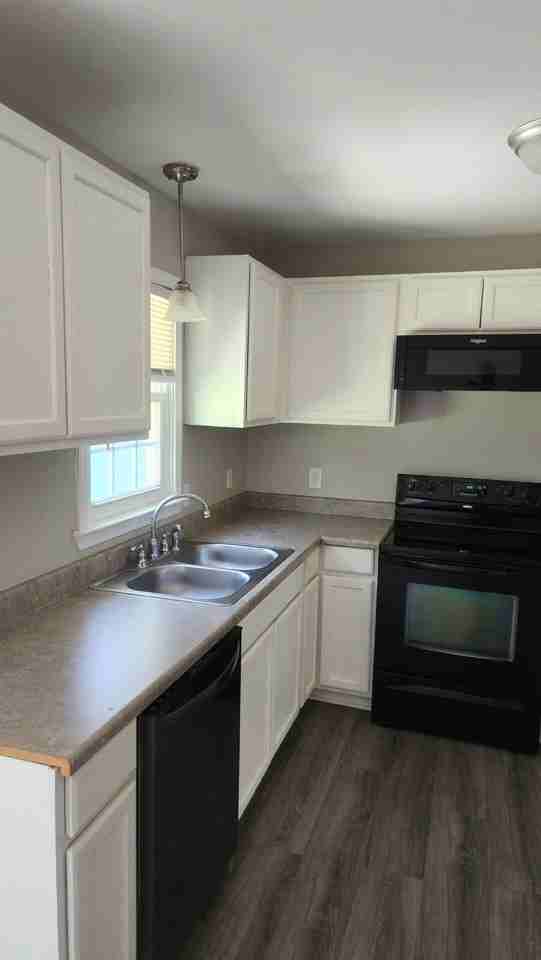 303A Alice Dr - Photo 3 of 17