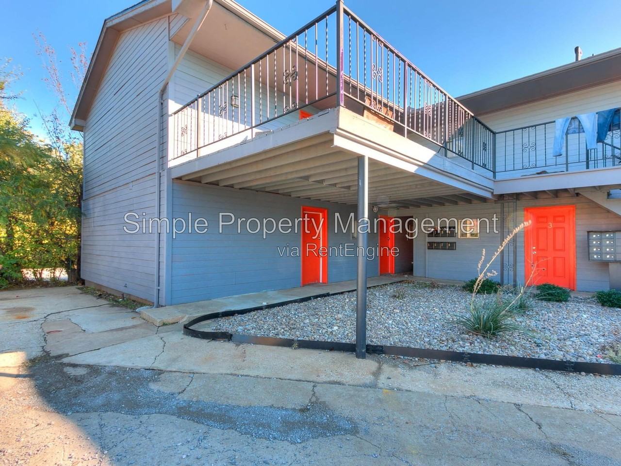 2748 Nw 23rd St #1 - Photo 2 of 15
