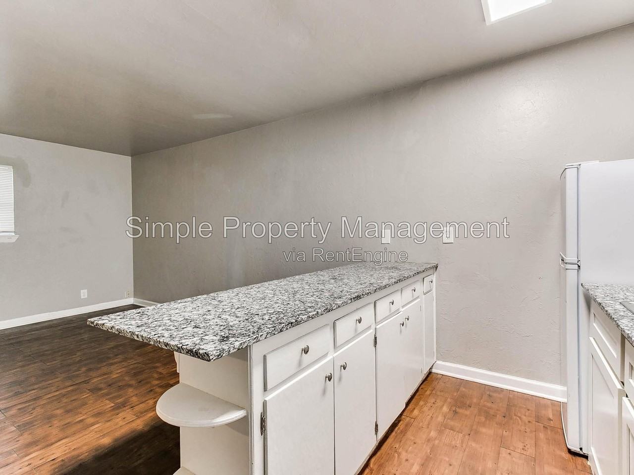 2748 Nw 23rd St #1 - Photo 7 of 15