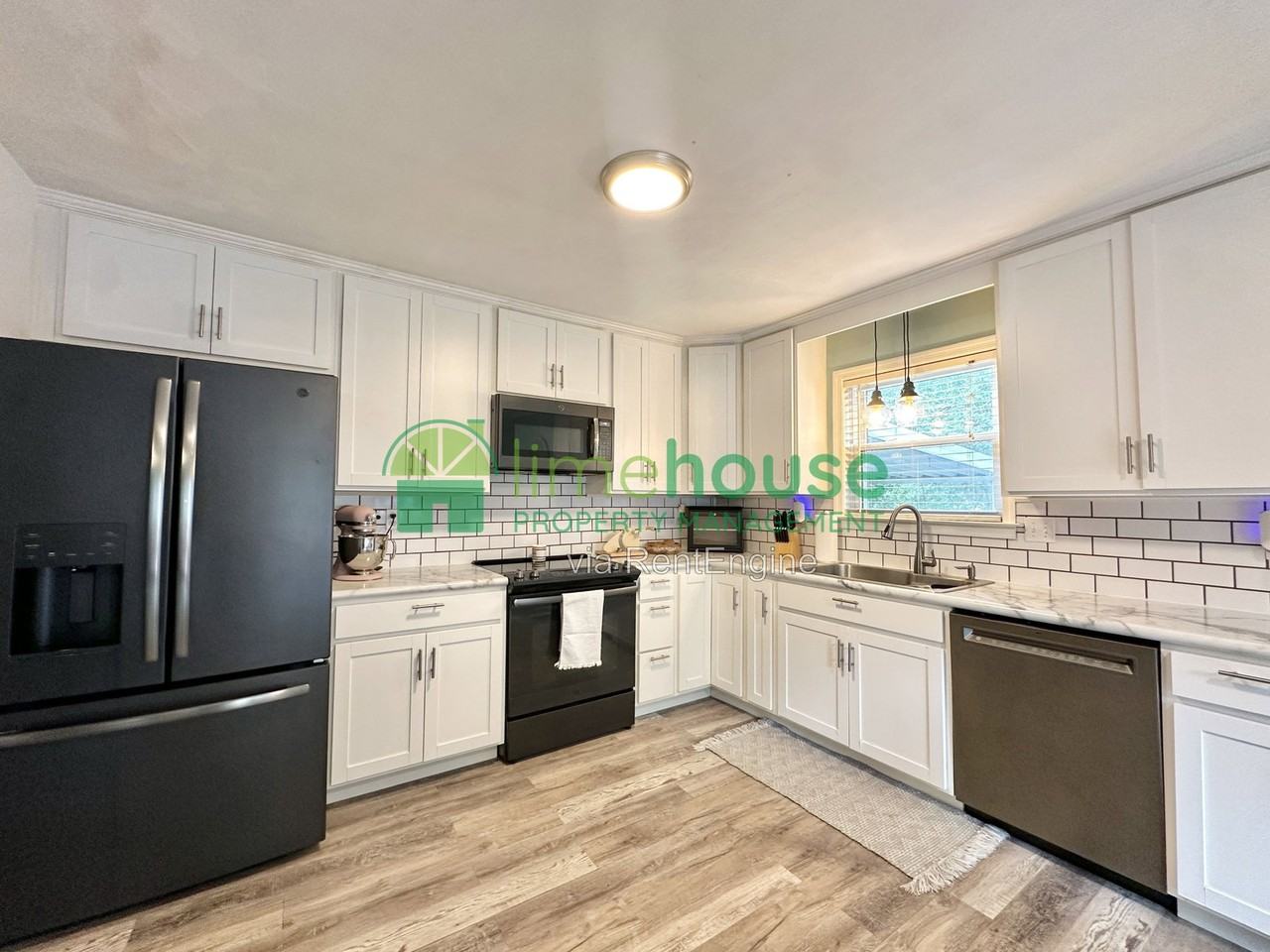 5 Baywood Ln - Photo 5 of 21