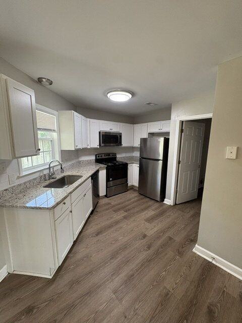 2502 Bluff View Ct #A - Photo 6 of 19