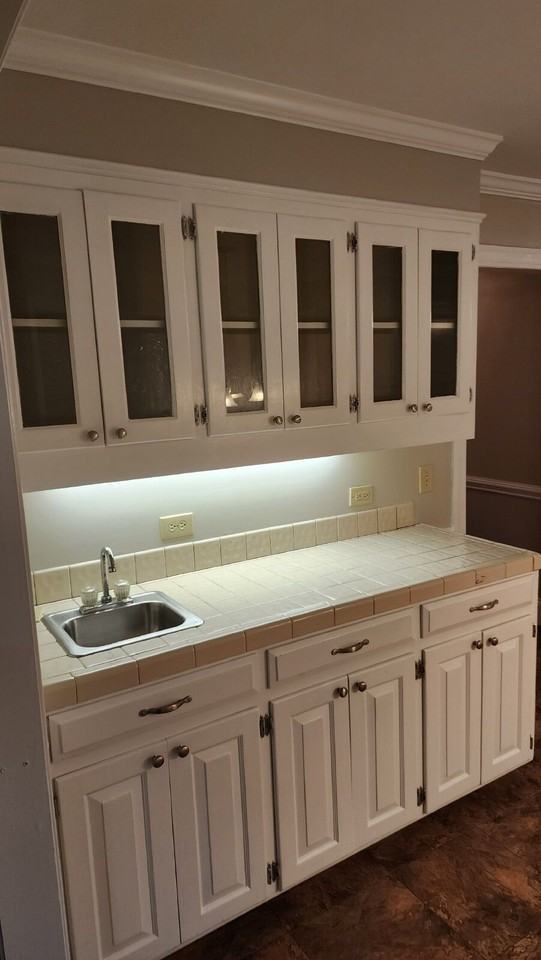 605 Winstead Rd - Photo 6 of 27