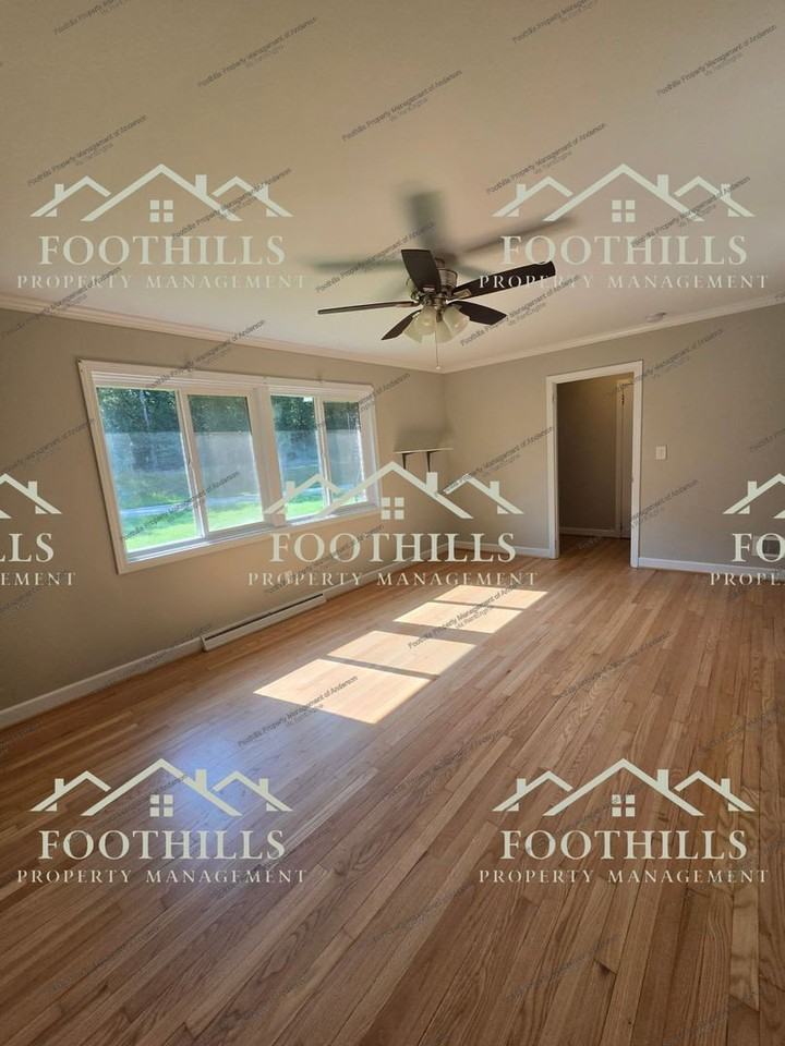 605 River Rd - Photo 2 of 21