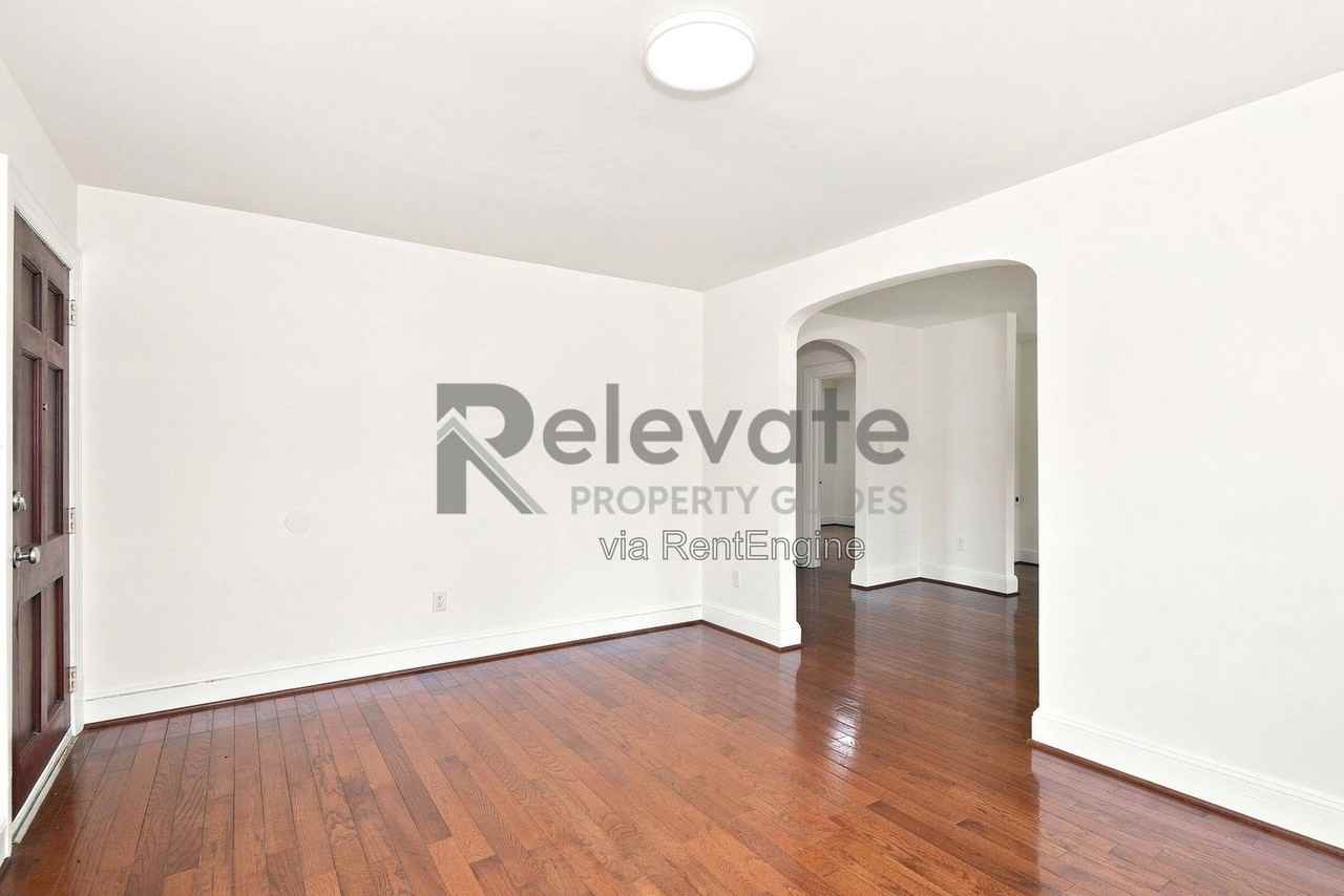 400 Dupuy Ave - Photo 6 of 22