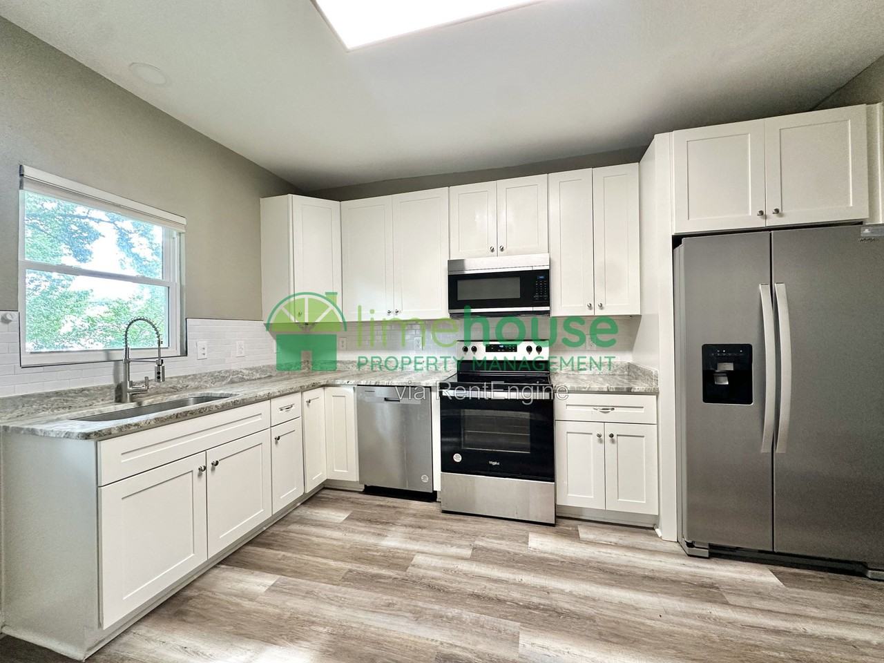 1904 Deep Creek Blvd - Photo 6 of 22