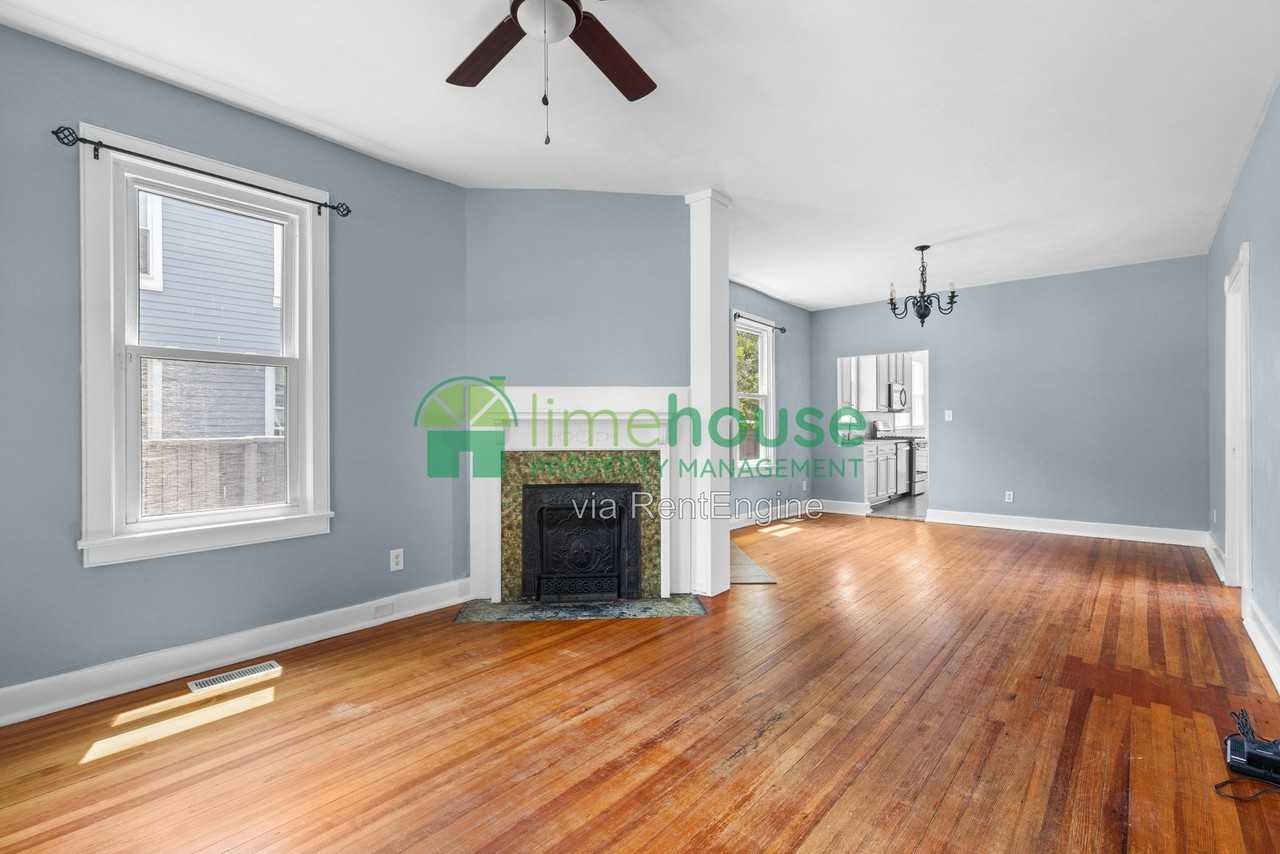106 Parkview Ave - Photo 5 of 21