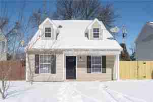 featured image of 2407 W Ash St
