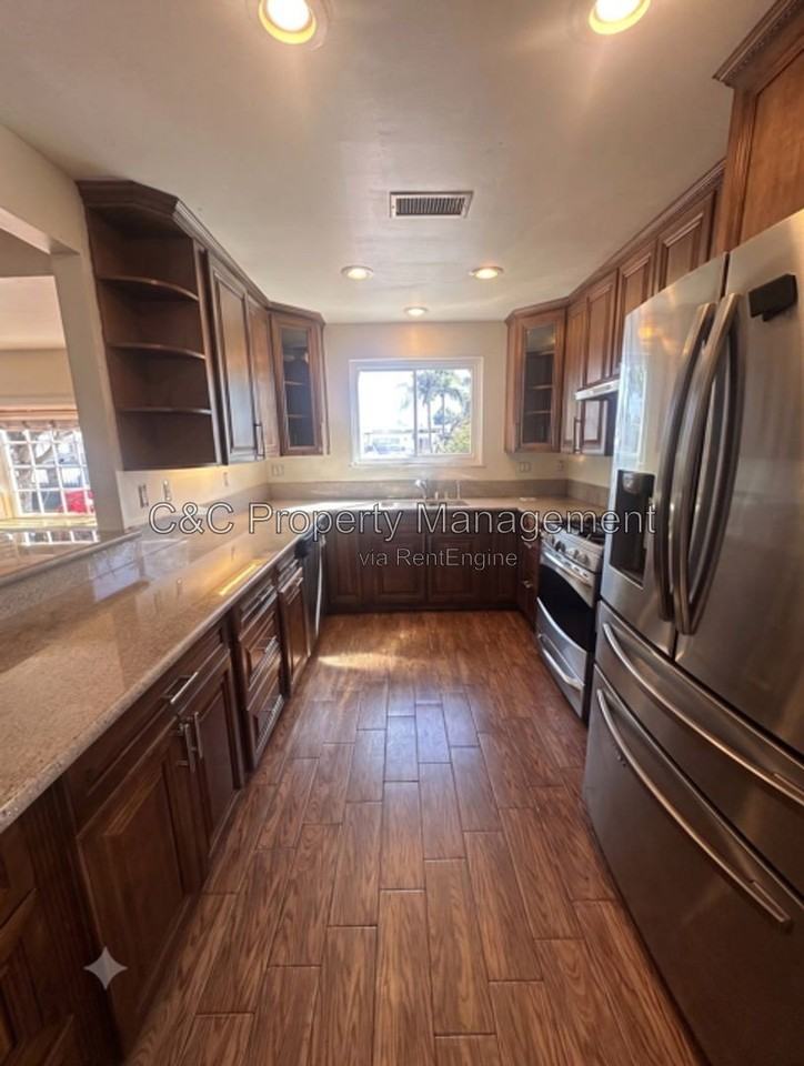 15433 Ector St - Photo 4 of 12