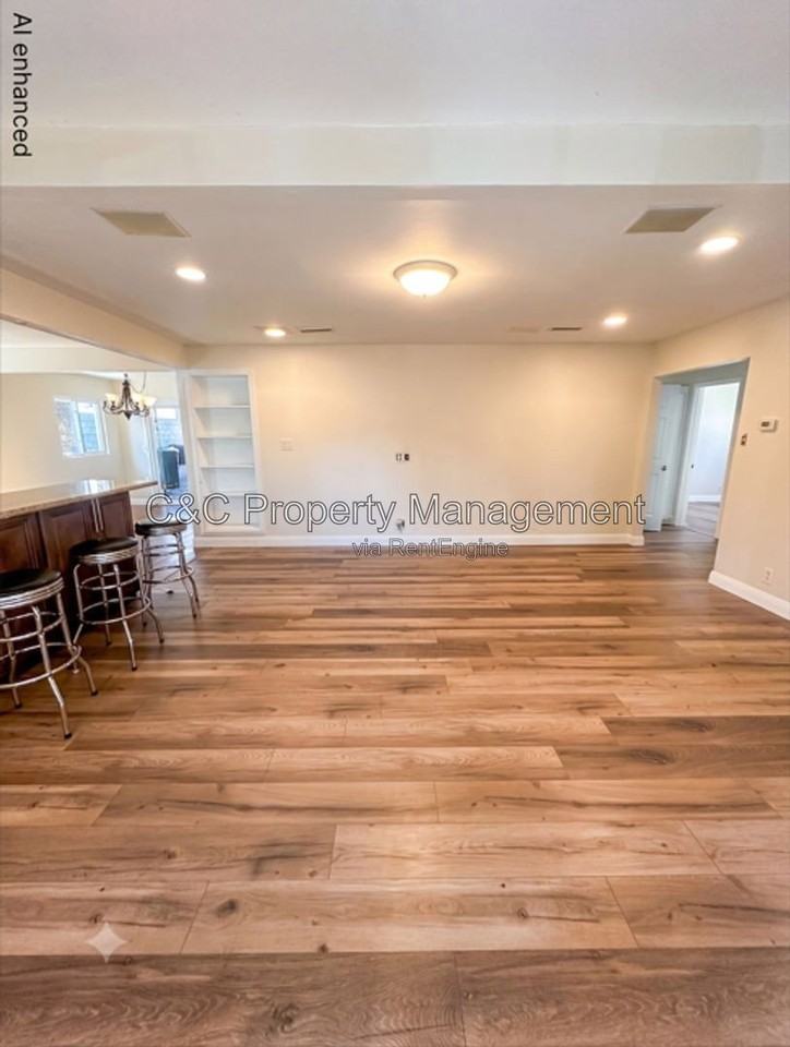 15433 Ector St - Photo 6 of 12
