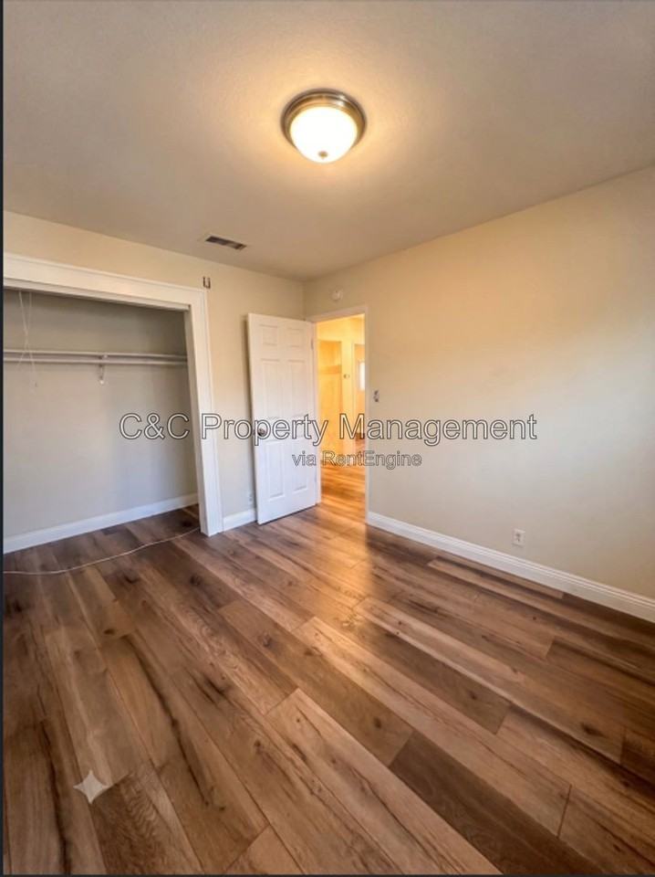 15433 Ector St - Photo 7 of 12