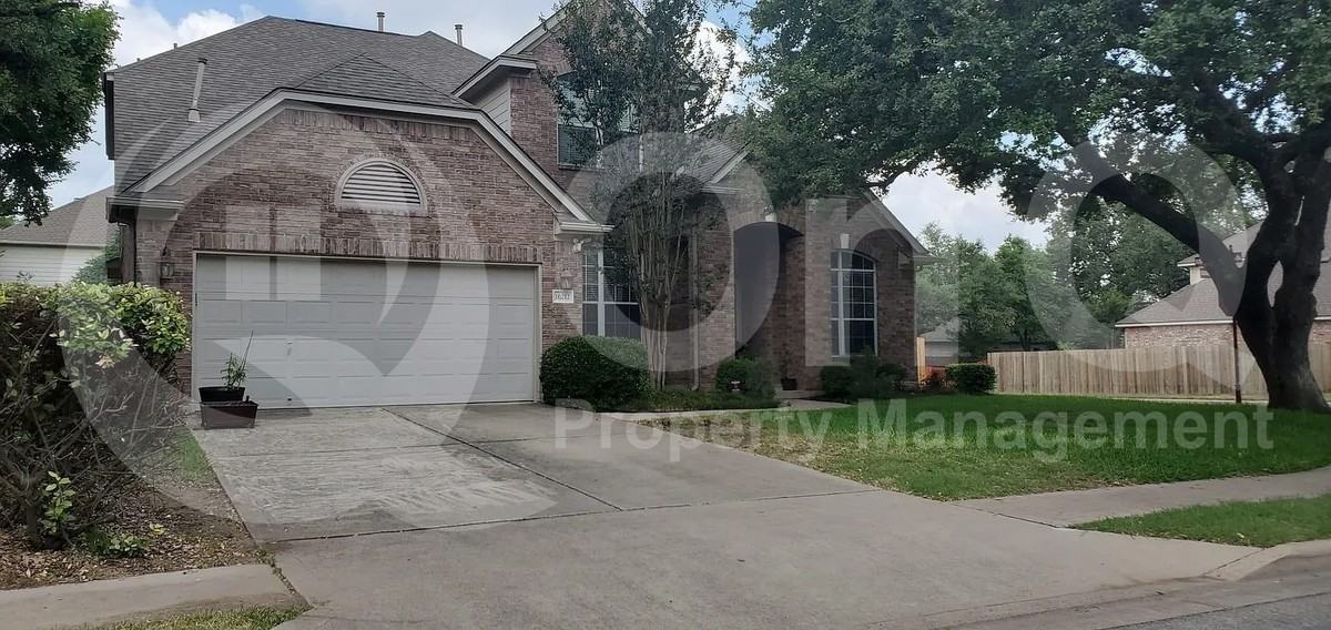 16212 Double Eagle Dr - Photo 2 of 3
