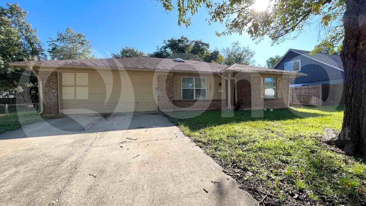 14506 Ablon Dr - Photo 3 of 23