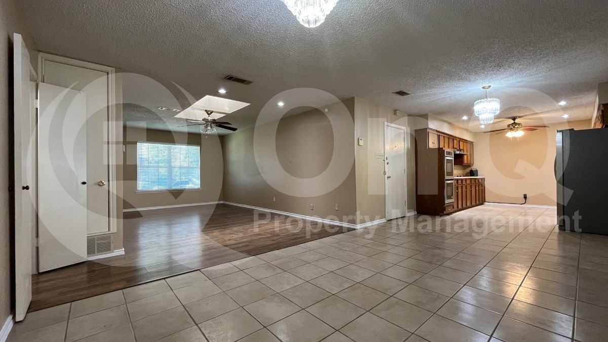14506 Ablon Dr - Photo 7 of 23