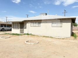 featured image of 7007 S 8th St