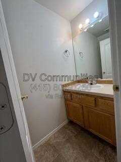 2521 Nw Cedar Ave #2 - Photo 5 of 12