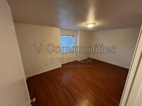 2521 Nw Cedar Ave #2 - Photo 7 of 12