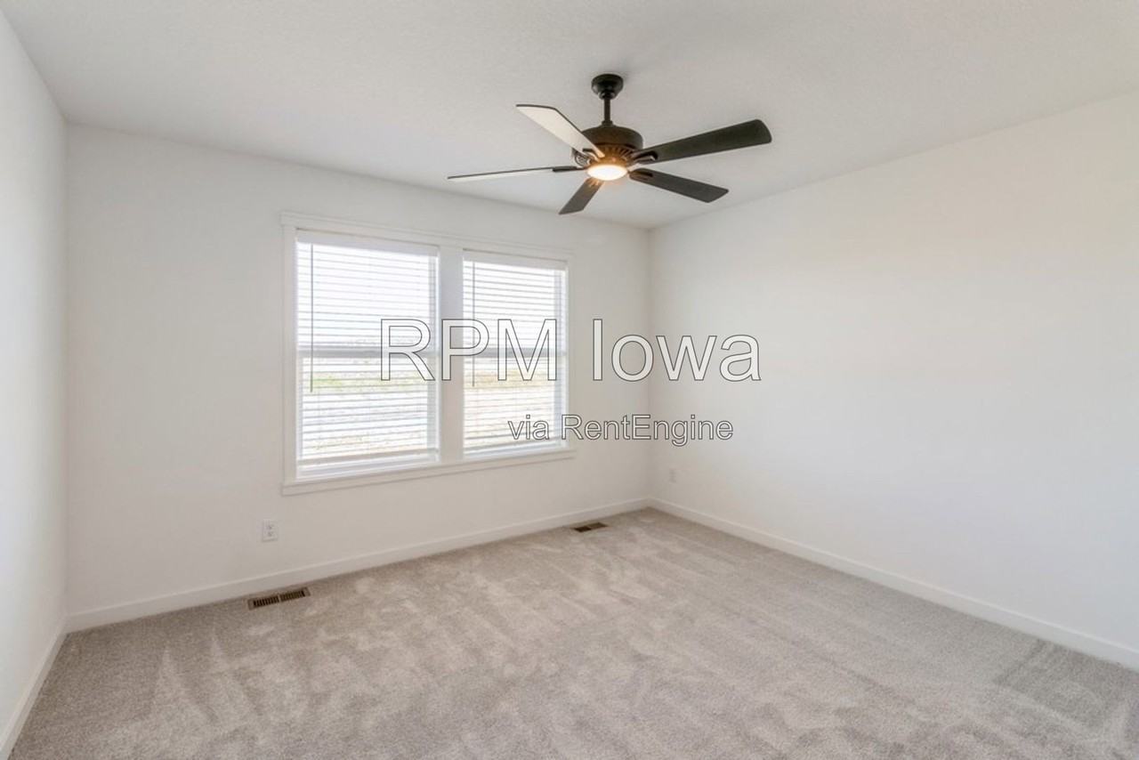 1241 Nw Yorktown Dr - Photo 6 of 16