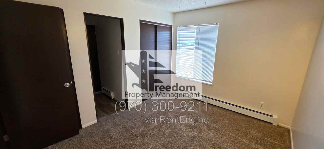 1300 N 21st St #302 - Photo 5 of 8