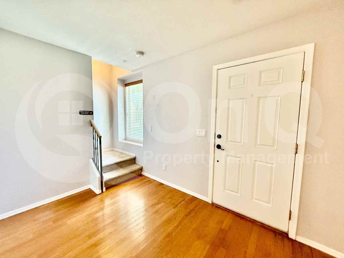 165 W Tremaine Ct - Photo 5 of 18
