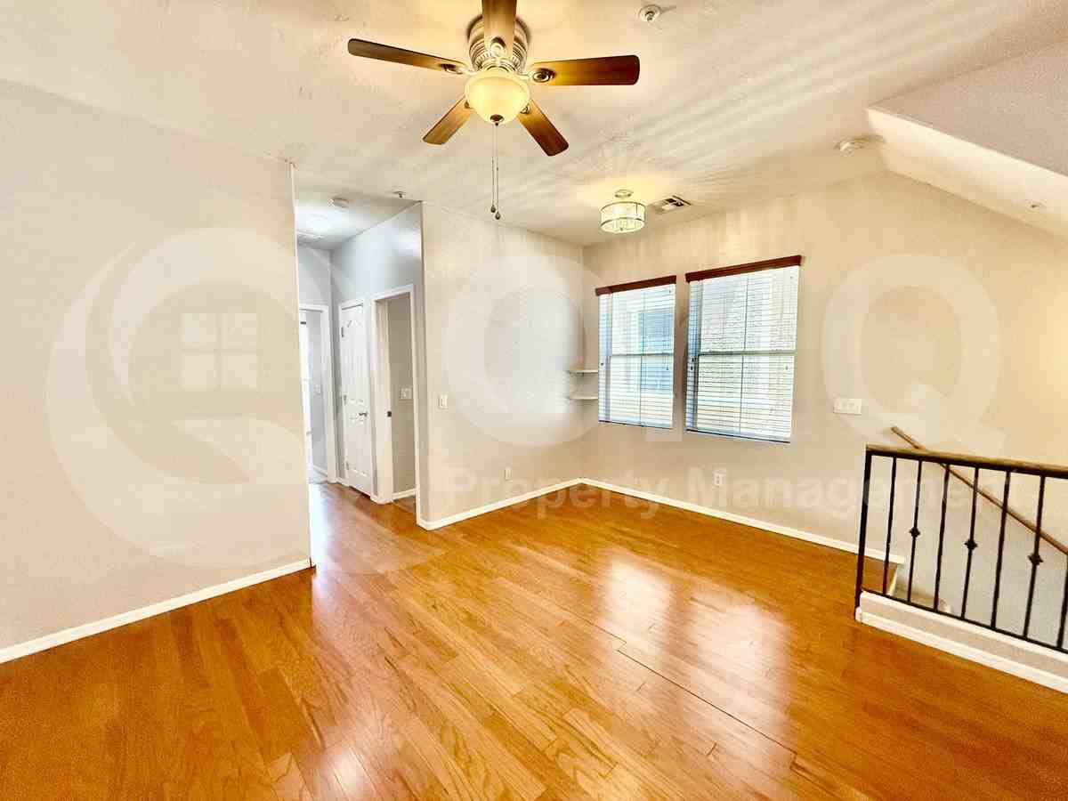 165 W Tremaine Ct - Photo 6 of 18