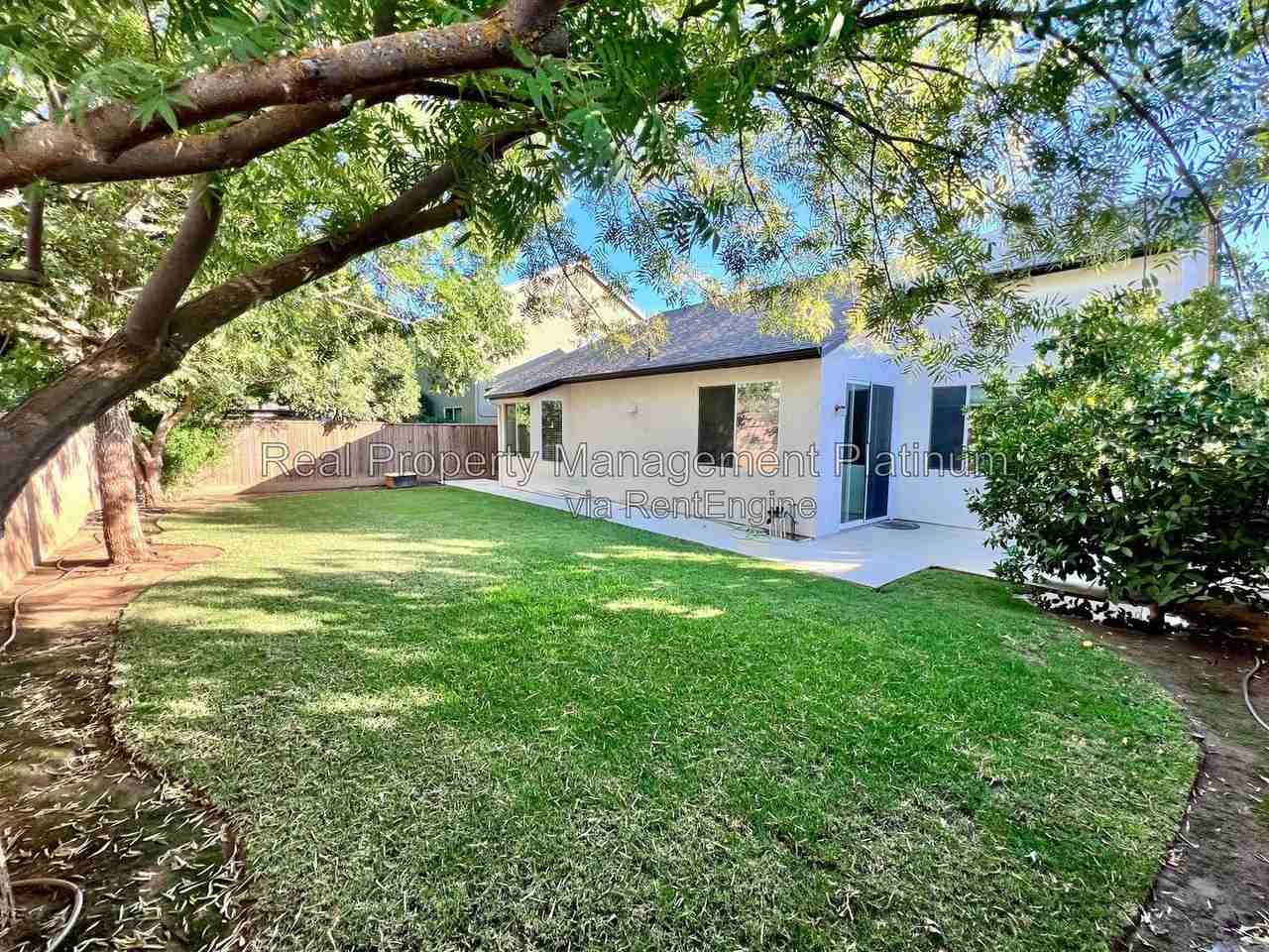 1697 N Connery Ln - Photo 7 of 32