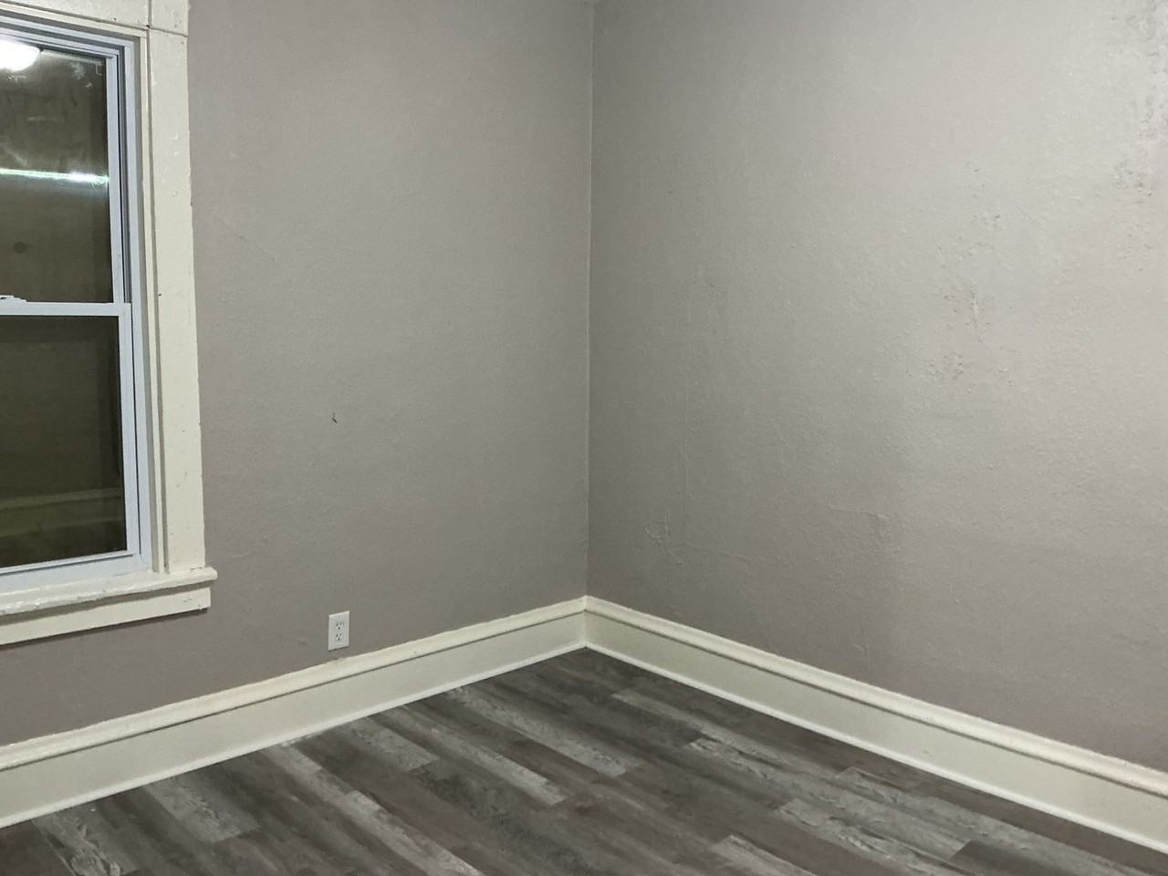 3657 N 12th St - Photo 3 of 24