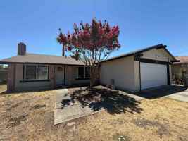 featured image of 1 Deertree Ct