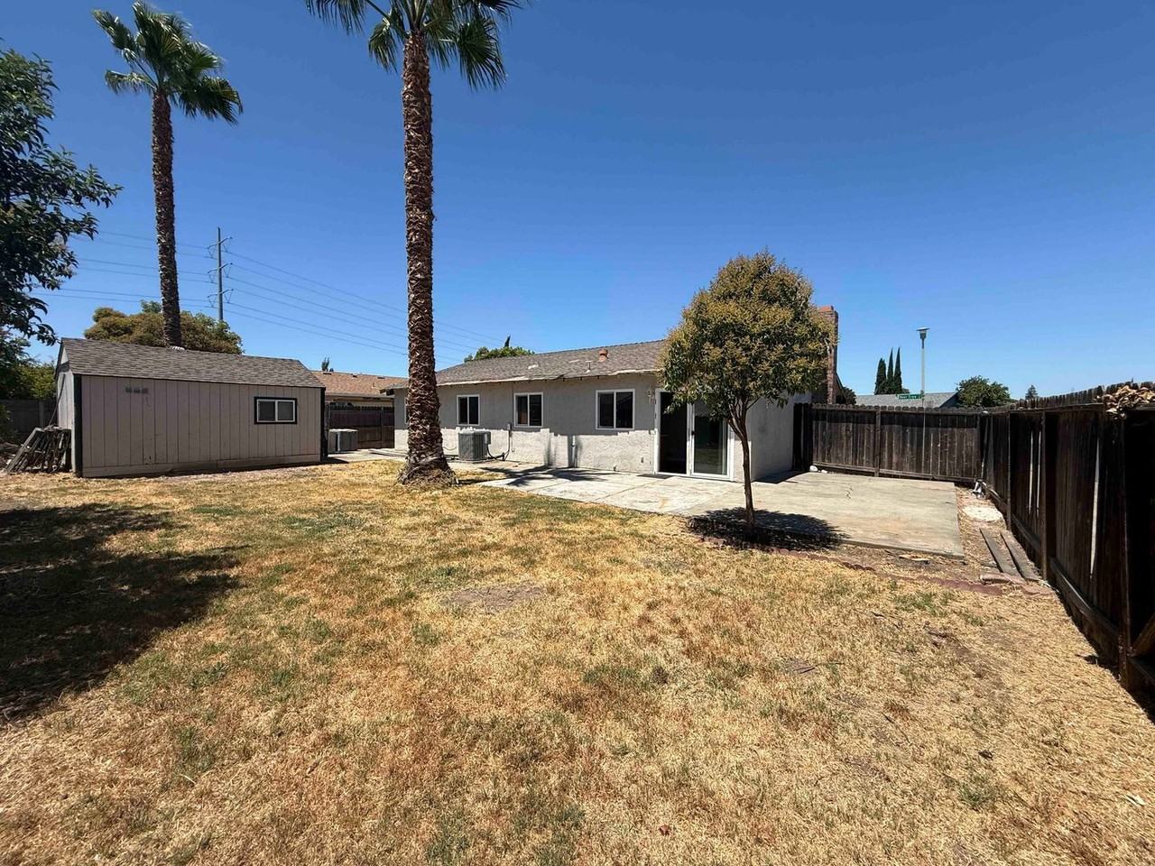 1 Deertree Ct - Photo 7 of 18
