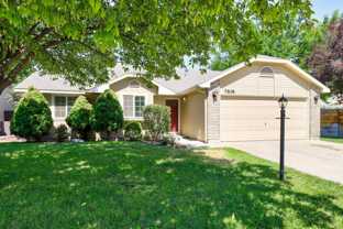 7838 W Prince St - Photo 1 of 1