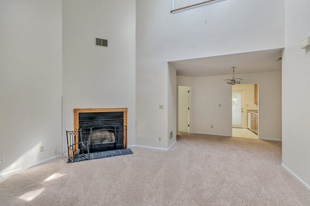 1543 Birnam Dr - Photo 4 of 10