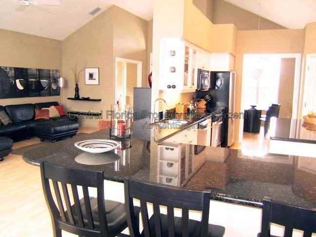 8497 Island Palm Cir - Photo 4 of 13