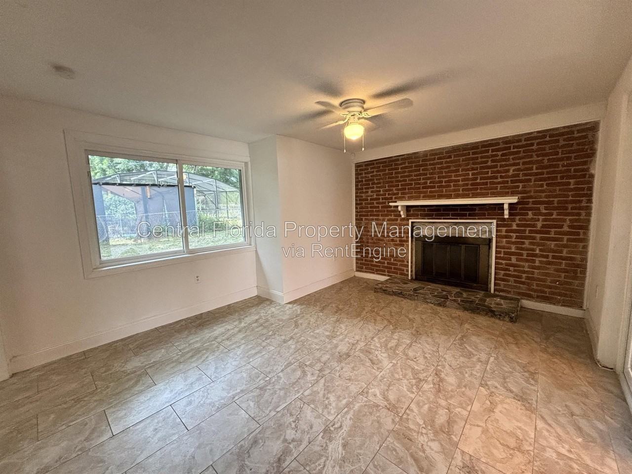 4606 Meadowbrook Ave - Photo 3 of 22