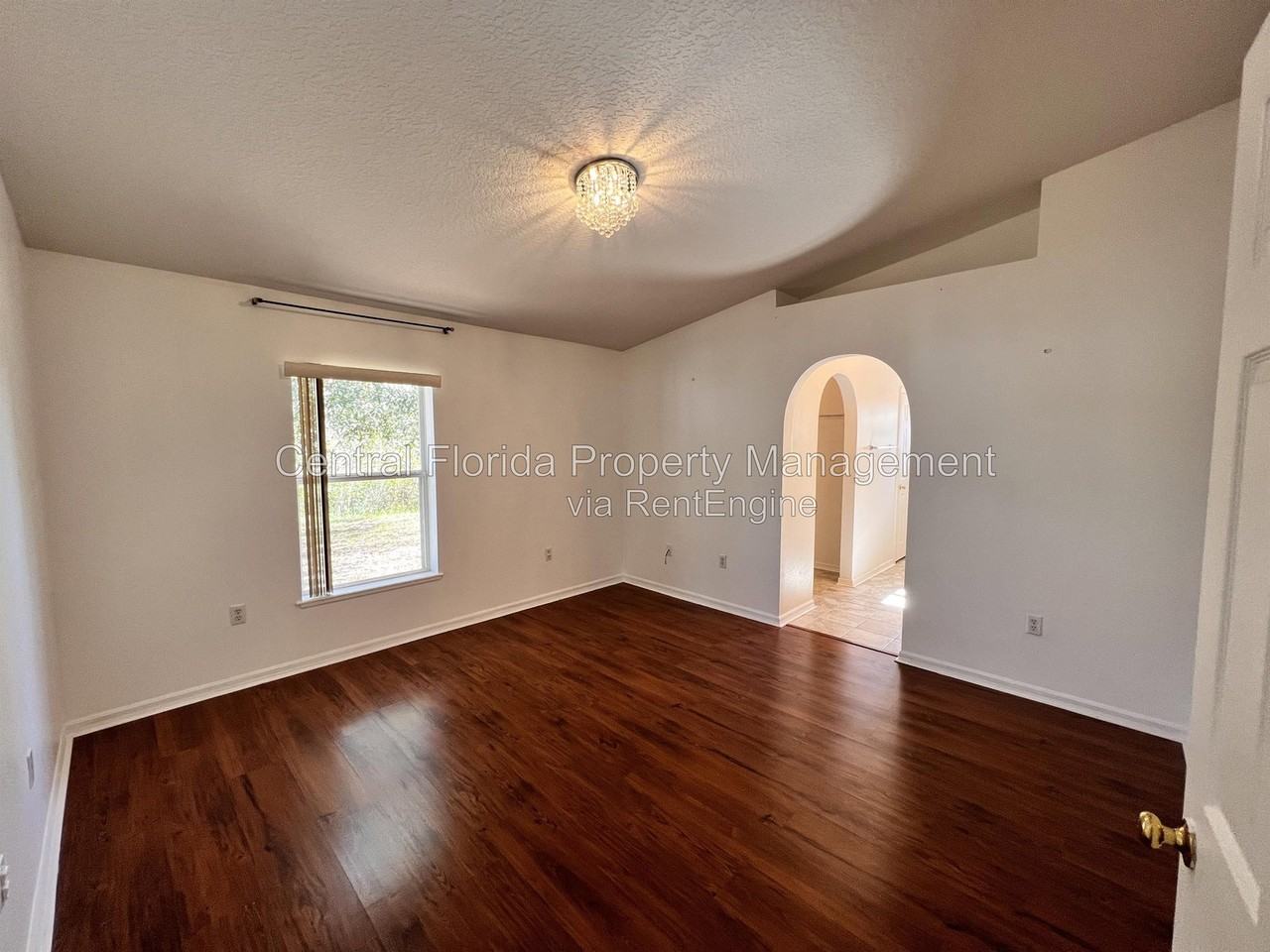 5647 Sycamore Canyon Dr - Photo 7 of 25