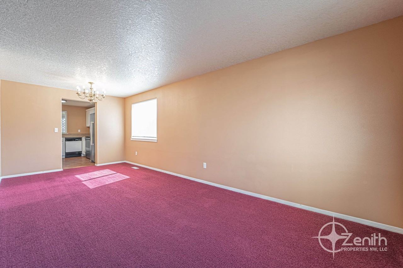 15501 Ne 88th St - Photo 6 of 44