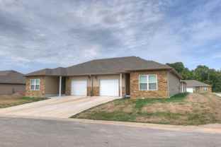 620 Applewood Ln - Photo 1 of 1