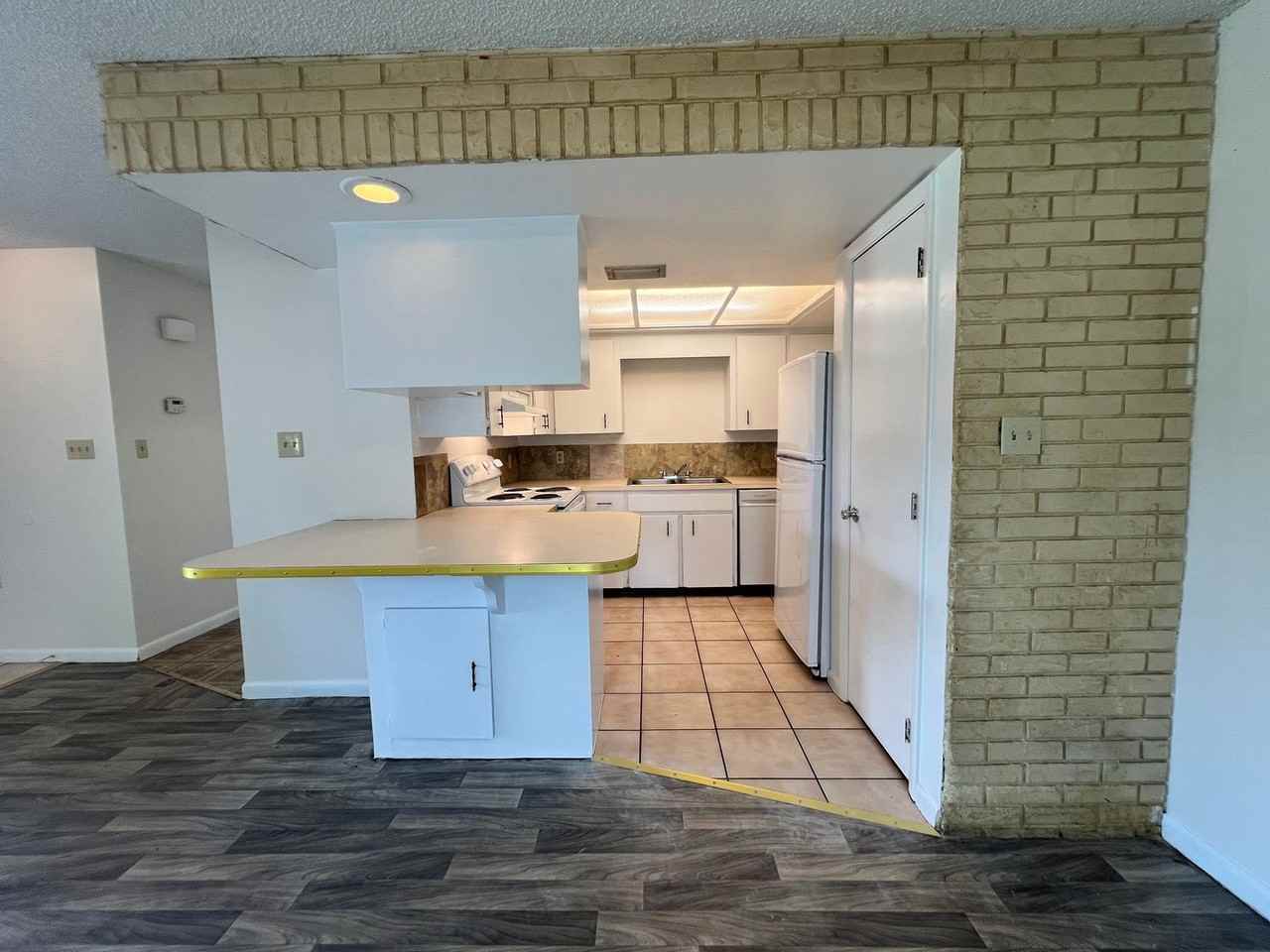 4608 Sandy Ln - Photo 3 of 14