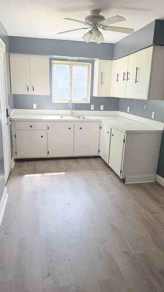 291 Liberty St - Photo 2 of 10